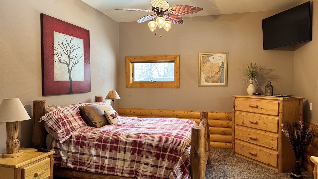 Photo of Bedroom in New Auburn