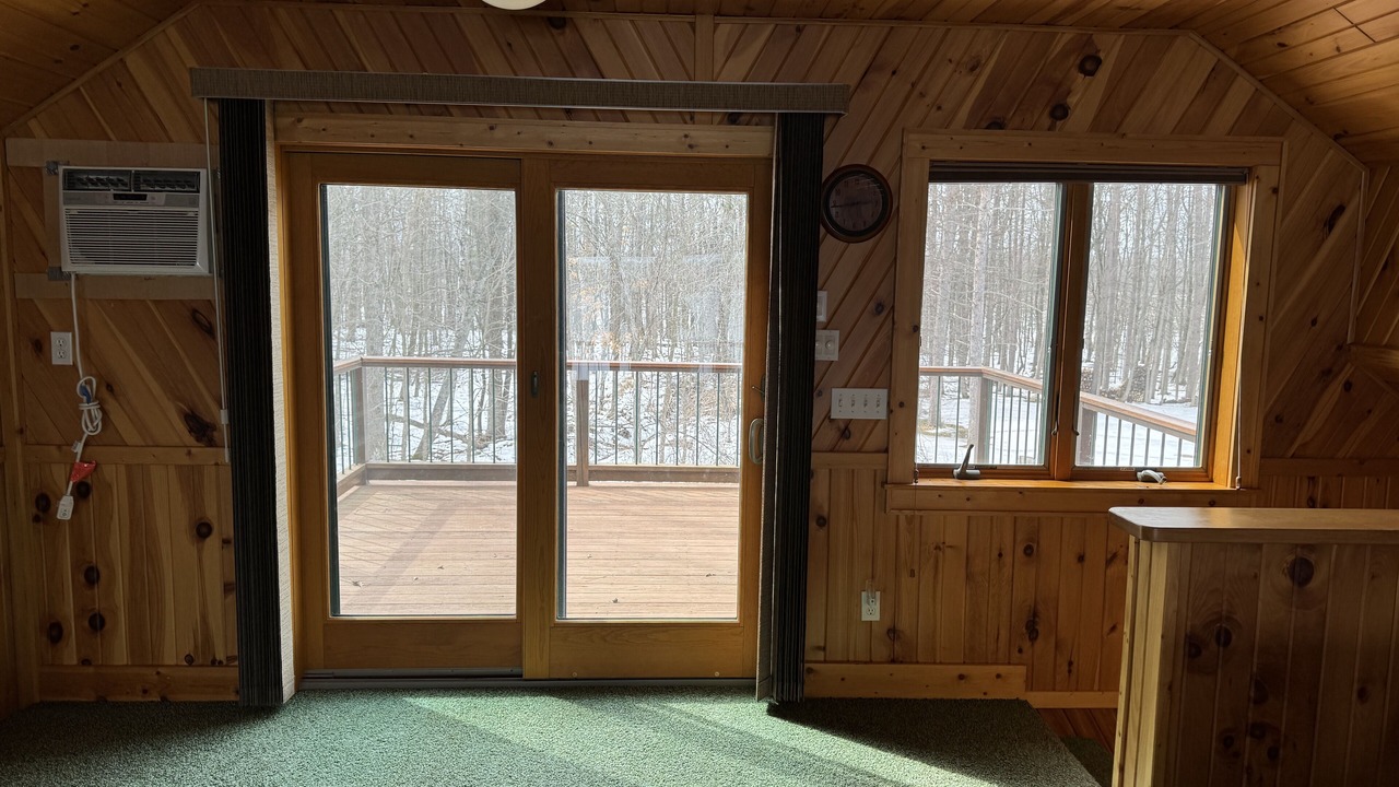 Photo of Bedroom in New Auburn