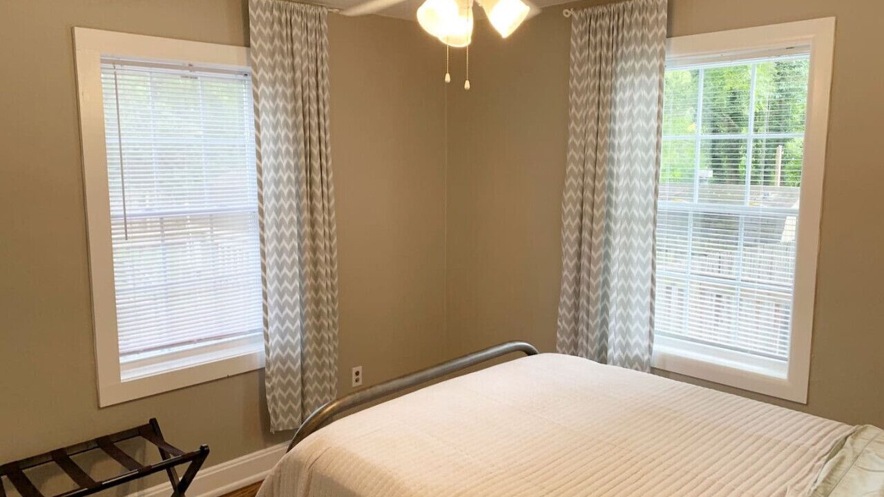 Photo of Bedroom in Glencliff
