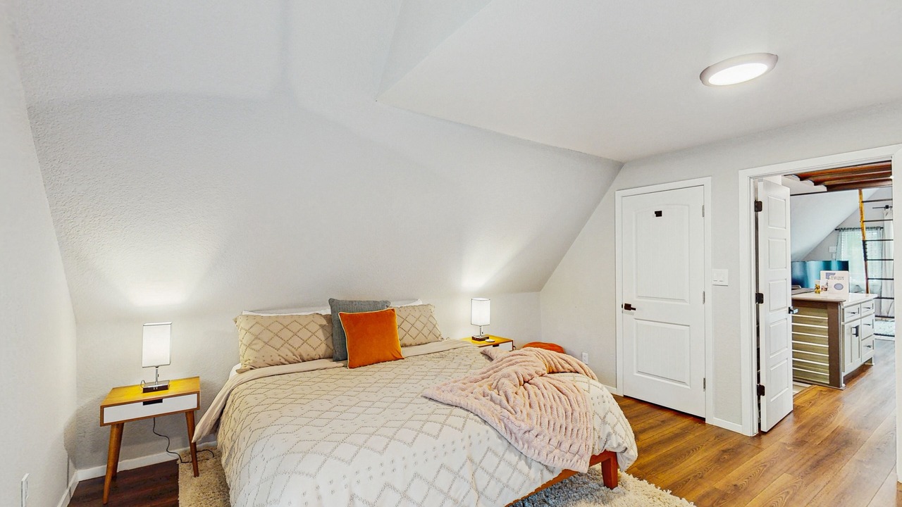 Photo of Bedroom in Beaver Shores