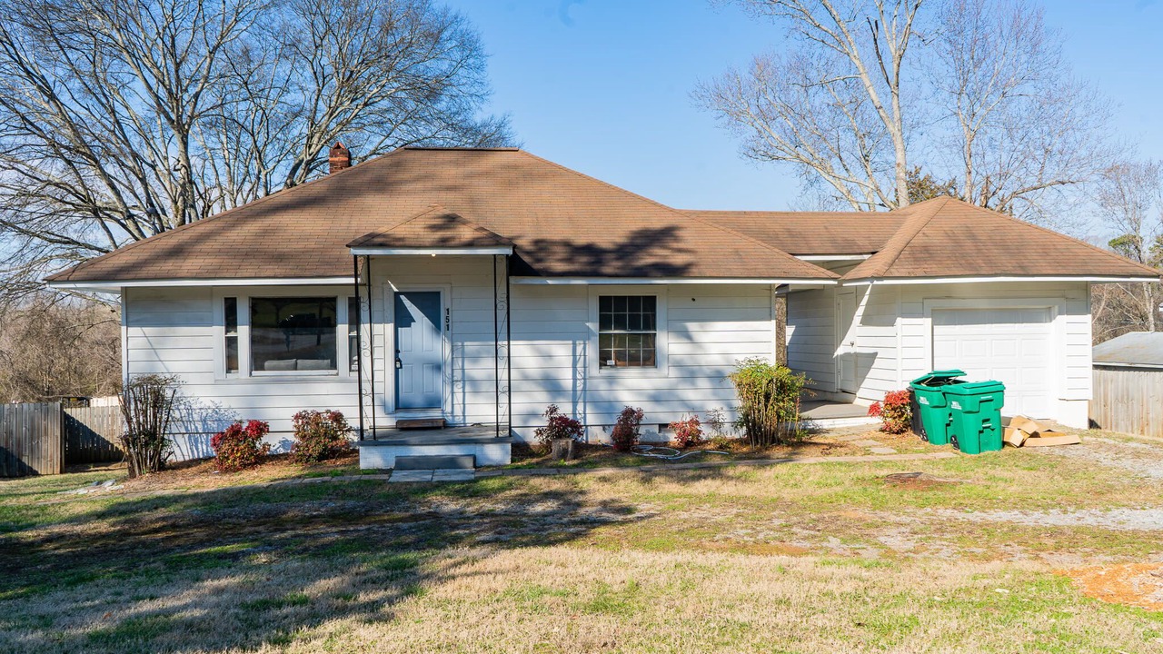 Photo of Outdoor in Ashley Oaks