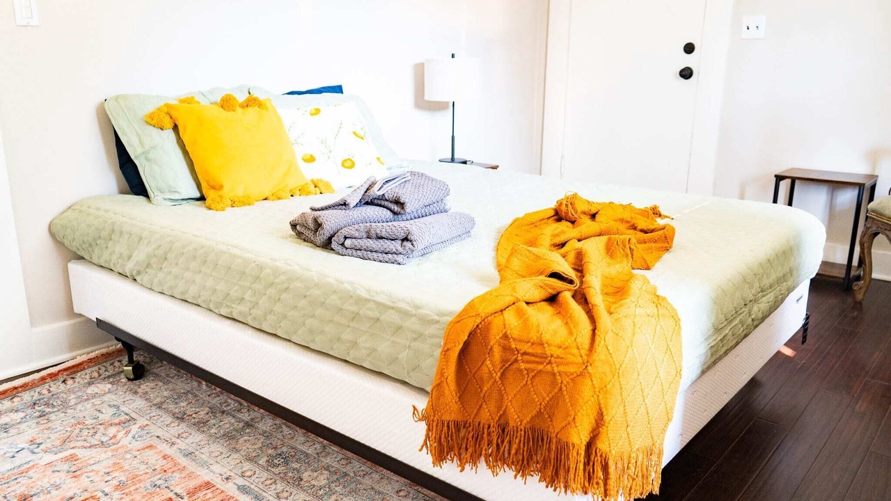 Photo of Bedroom in Ashley Oaks