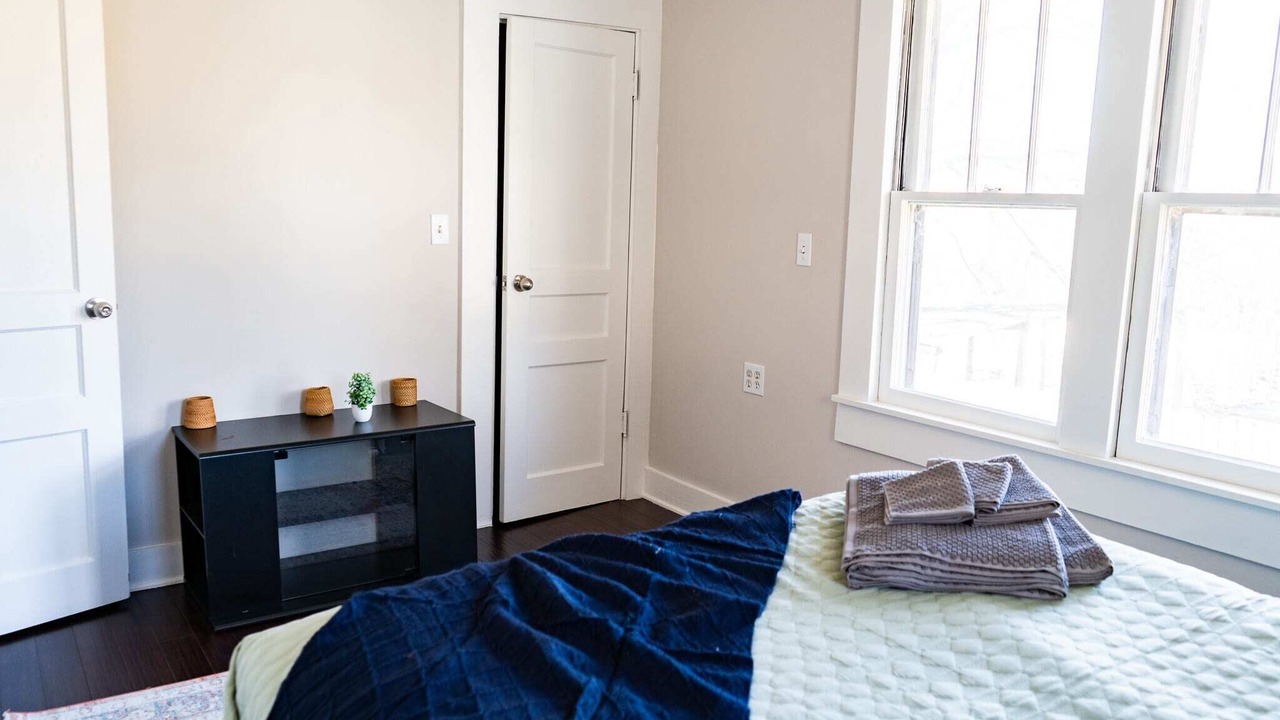 Photo of Bedroom in Ashley Oaks