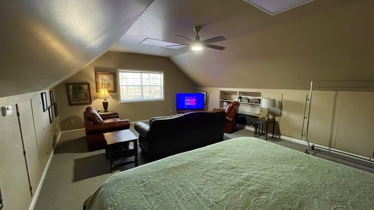 Photo of Bedroom in Batesville