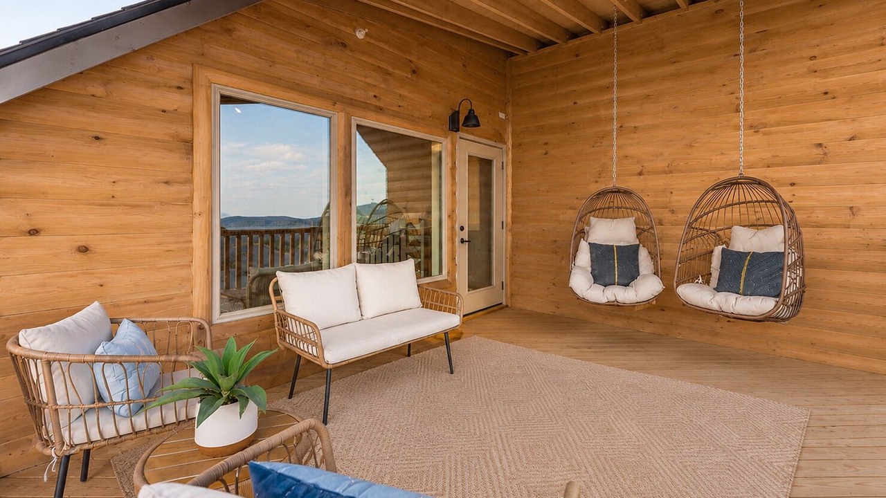 Photo of Patio Balcony in Table Rock