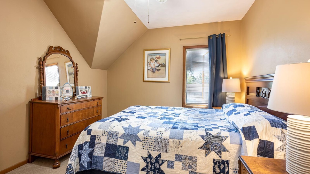 Photo of Bedroom in Wisconsin Dells