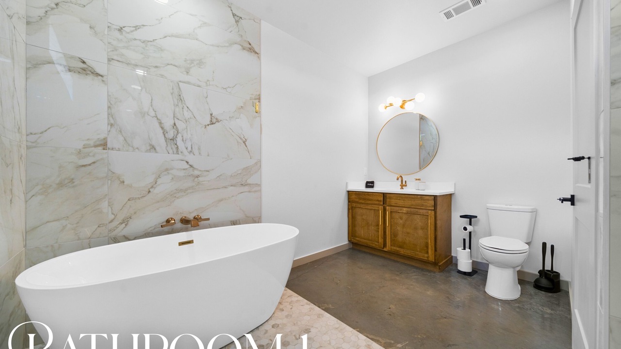 Photo of Bathroom in Mid America