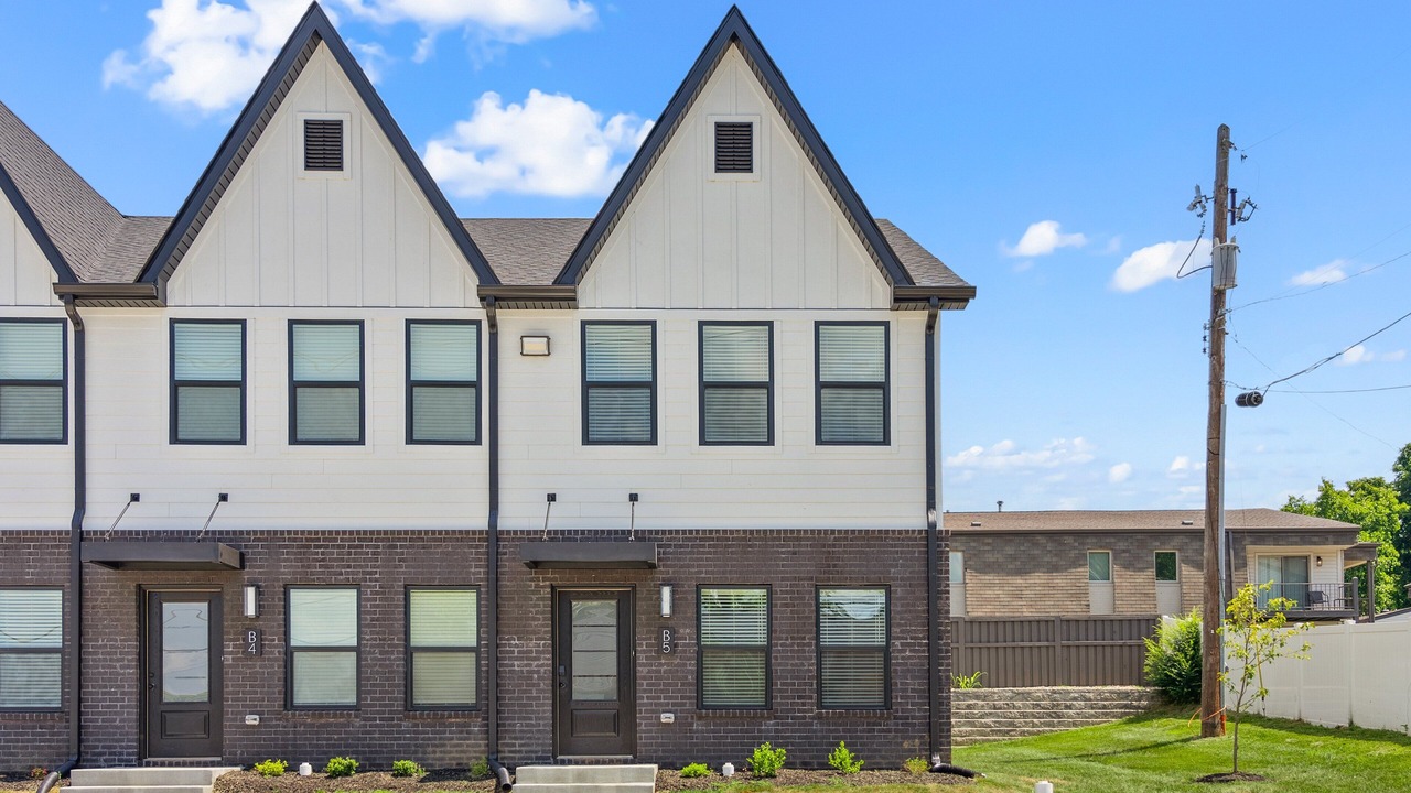 Photo of Outdoor in Clarksville
