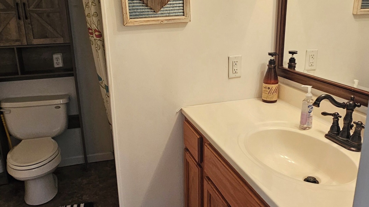 Photo of Bathroom in Stewart