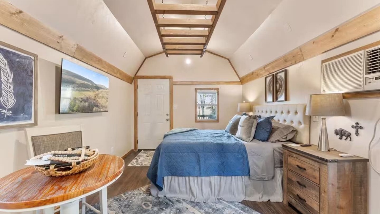 Photo of Bedroom in Jasper