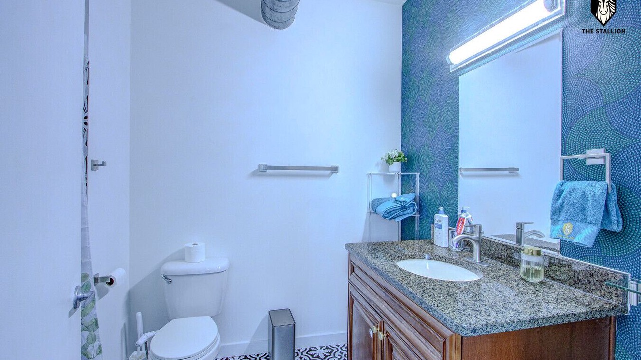 Photo of Bathroom in Downtown Memphis