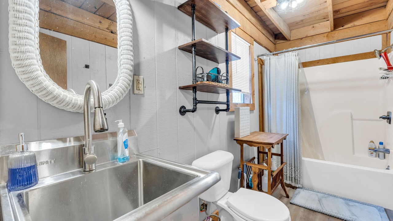 Photo of Bathroom in Oxford