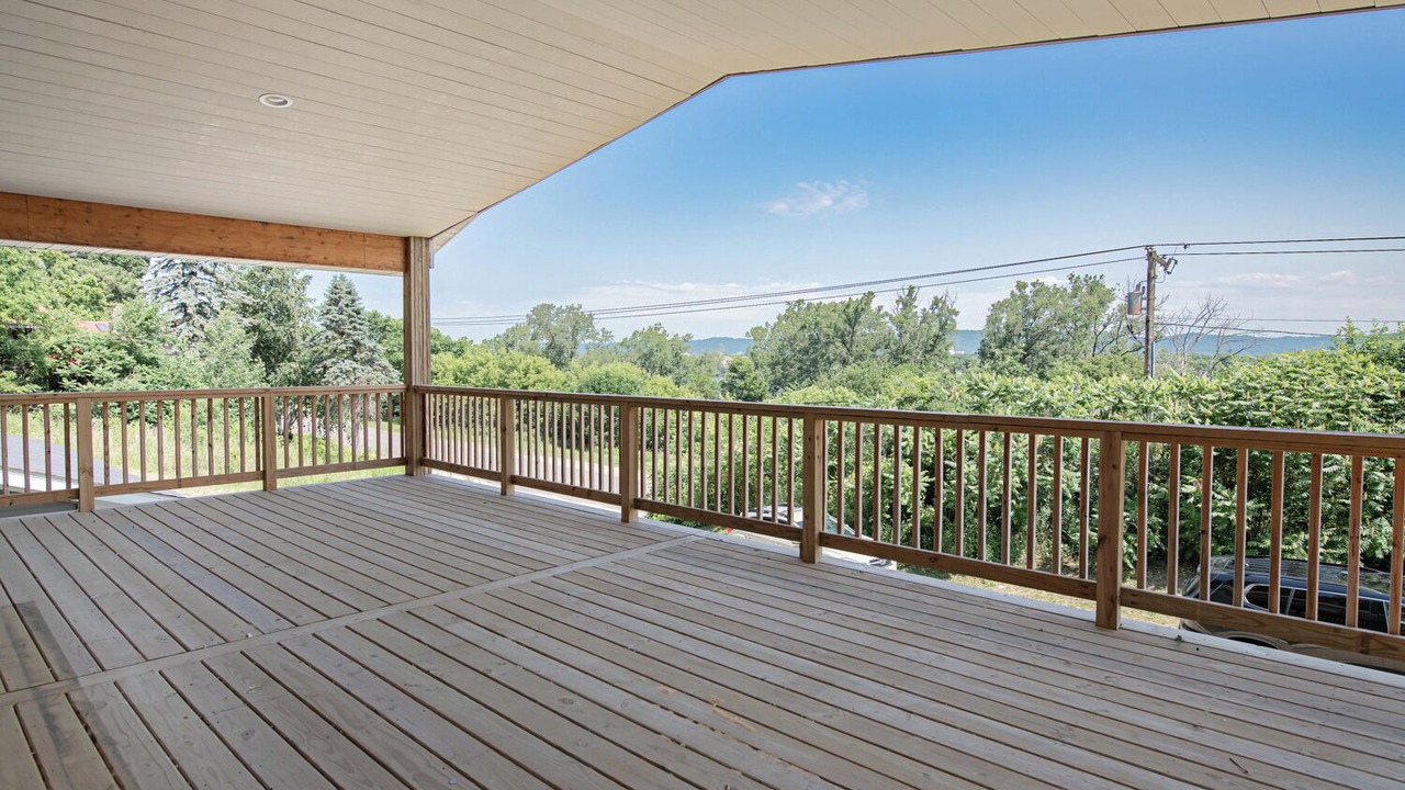 Photo of Patio Balcony in Winona