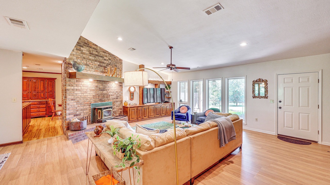 Photo of Livingroom in Arkadelphia