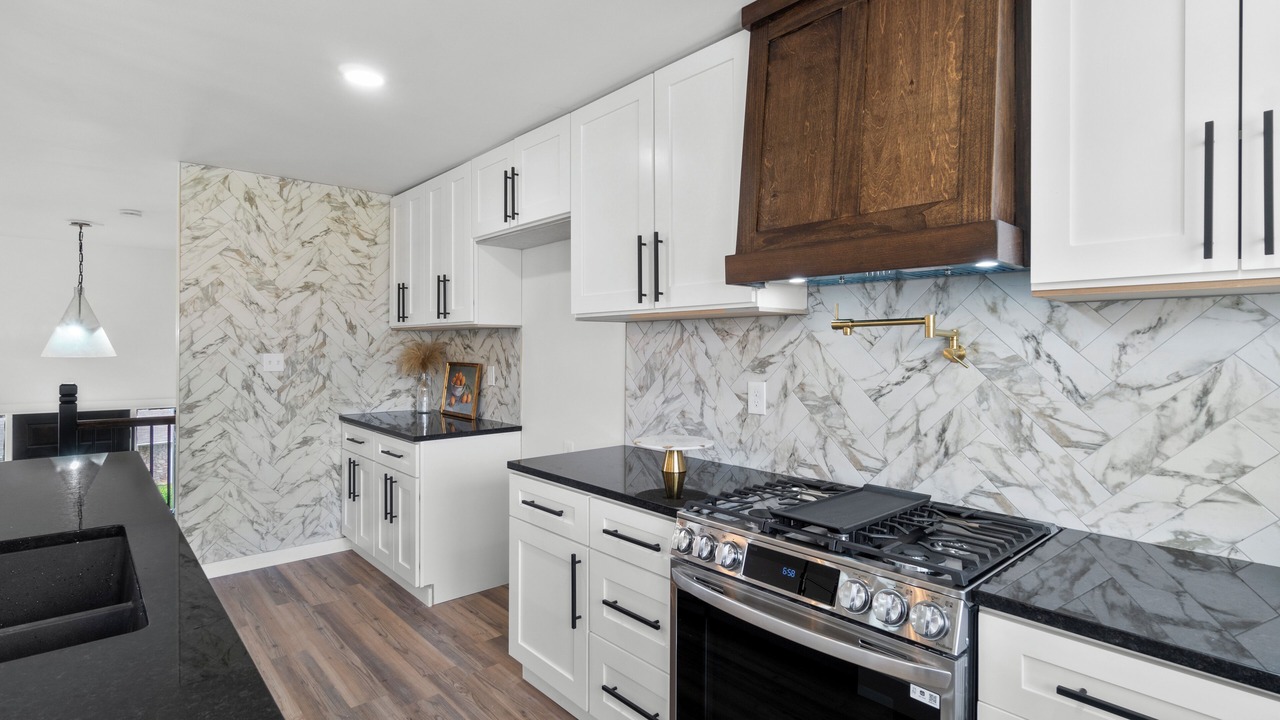 Photo of Kitchen in Colony West