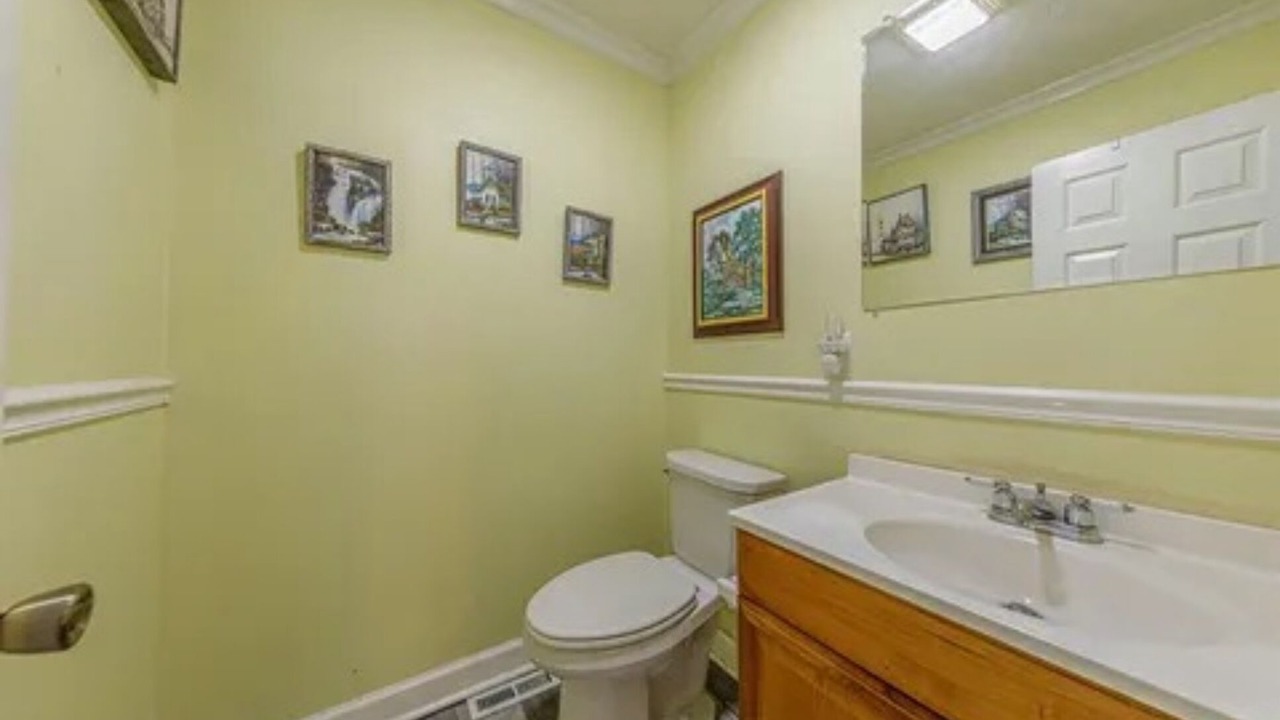 Photo of Bathroom in Inglefield