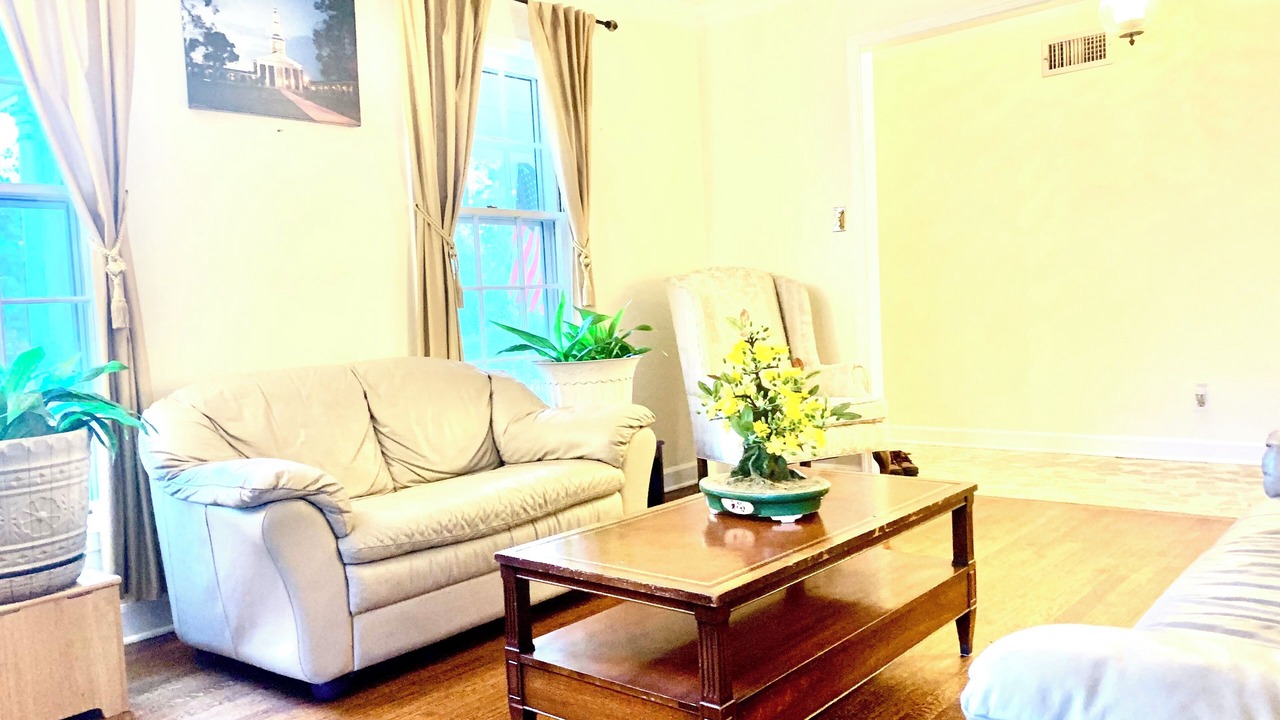 Photo of Livingroom in Ellendale