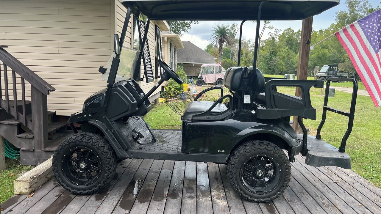 Photo of Outdoor in Maurepas