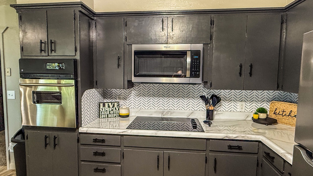 Photo of Kitchen in Seiling