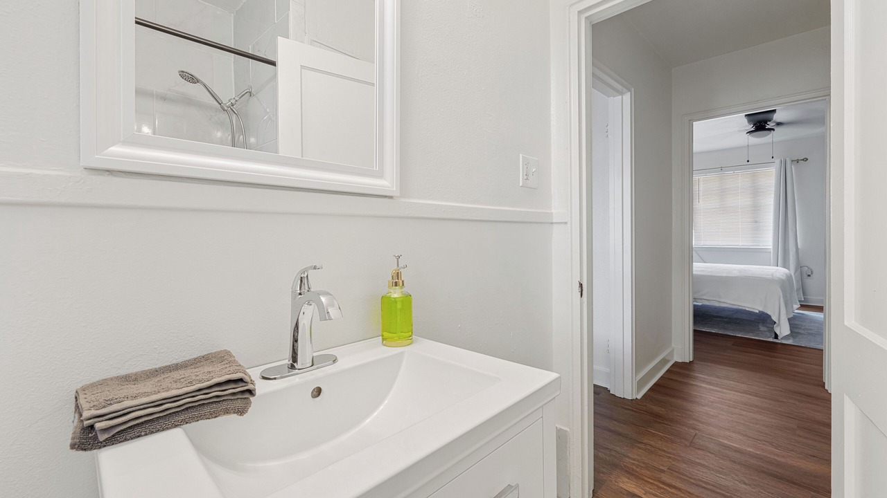 Photo of Bathroom in Highlands - Perkins