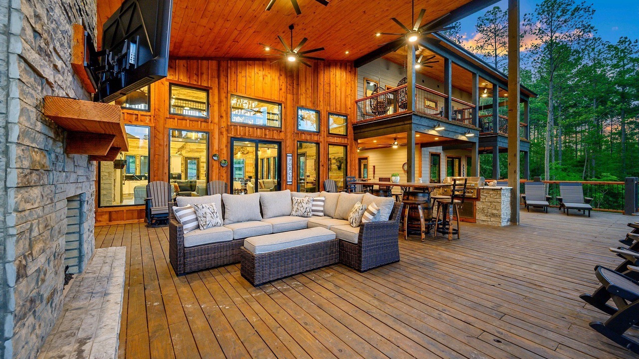 Photo of Outdoor in Pickens