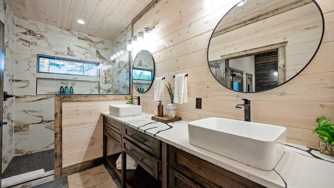 Photo of Bathroom in Pickens