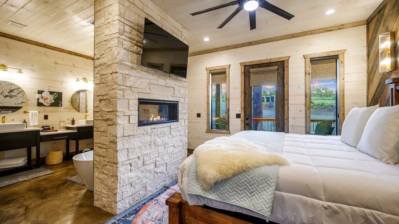 Photo of Bedroom in Pickens