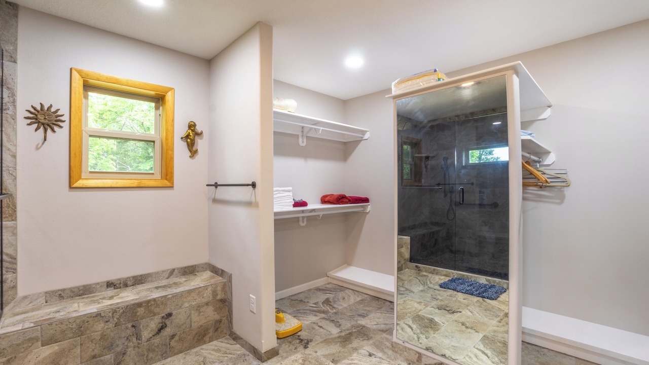 Photo of Bathroom in Mountain Home