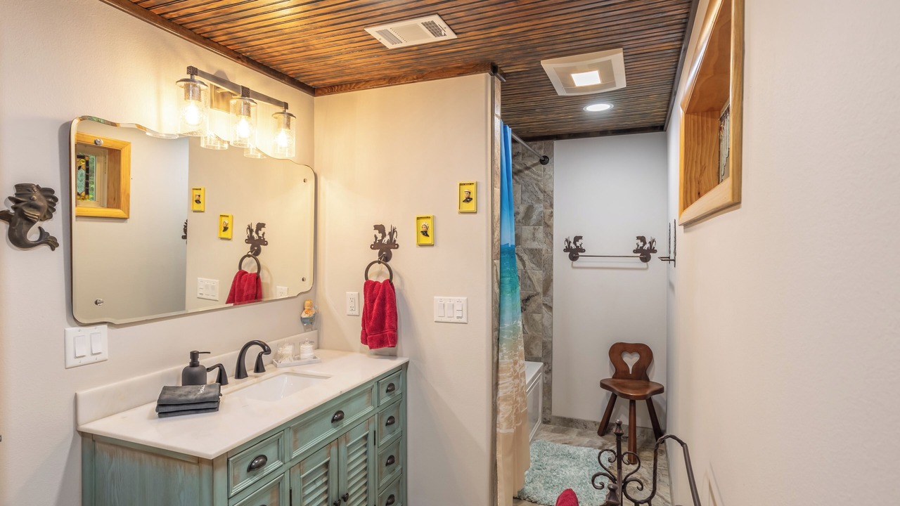 Photo of Bathroom in Mountain Home