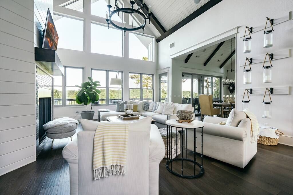 Photo of Livingroom in Rogers