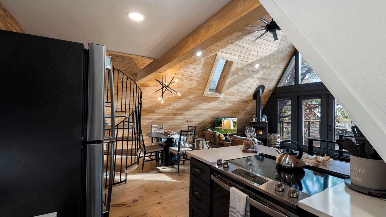 Photo of Kitchen in Lost Bridge Village