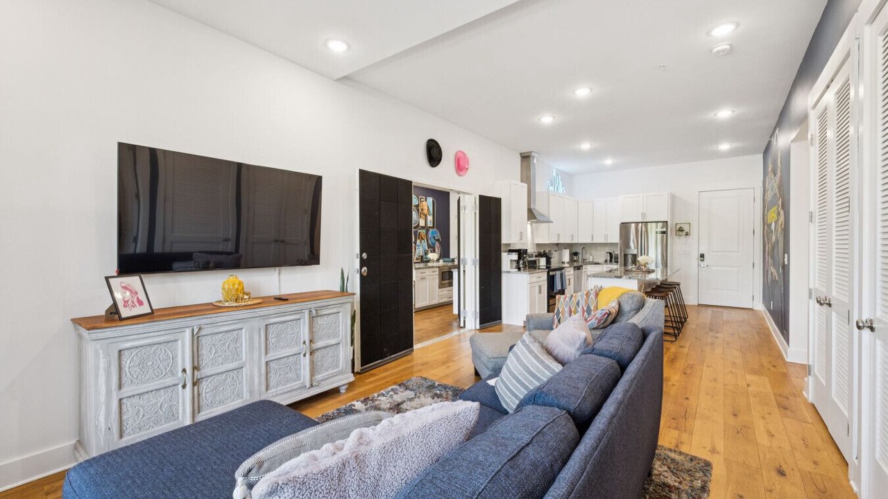 Photo of Livingroom in Inglewood