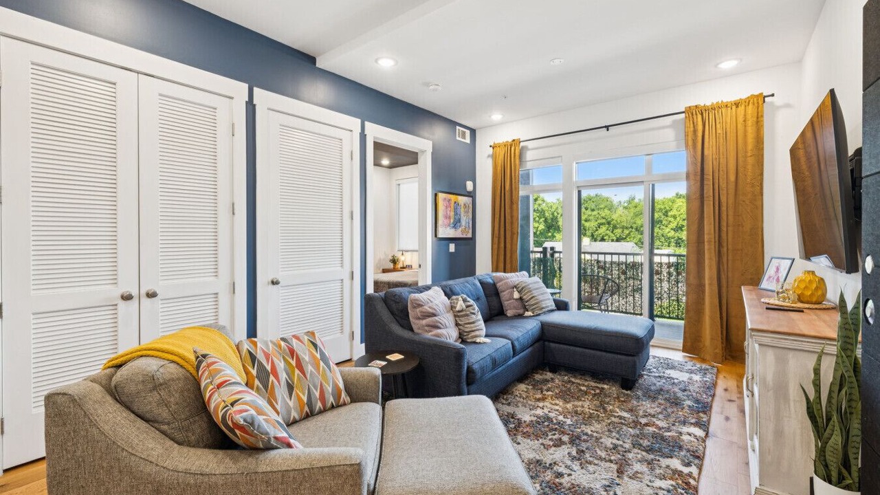 Photo of Livingroom in Inglewood