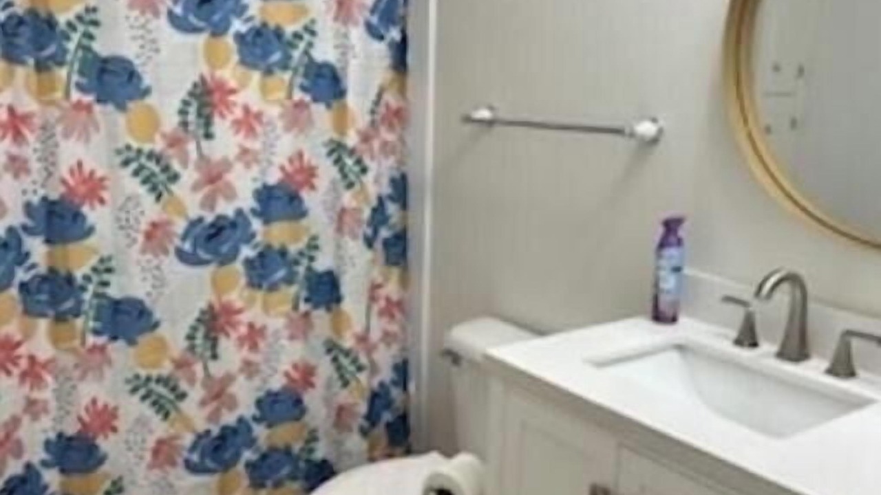 Photo of Bathroom in Ventress