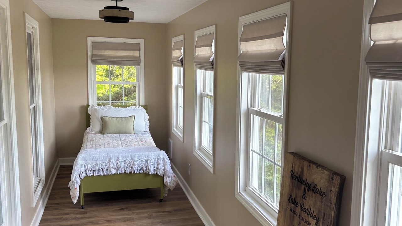 Photo of Bedroom in Kuttawa