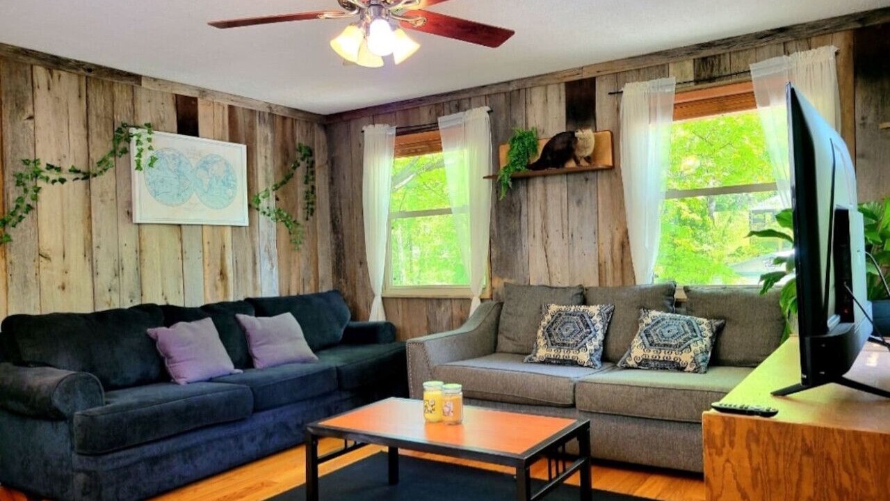 Photo of Livingroom in Locustwood