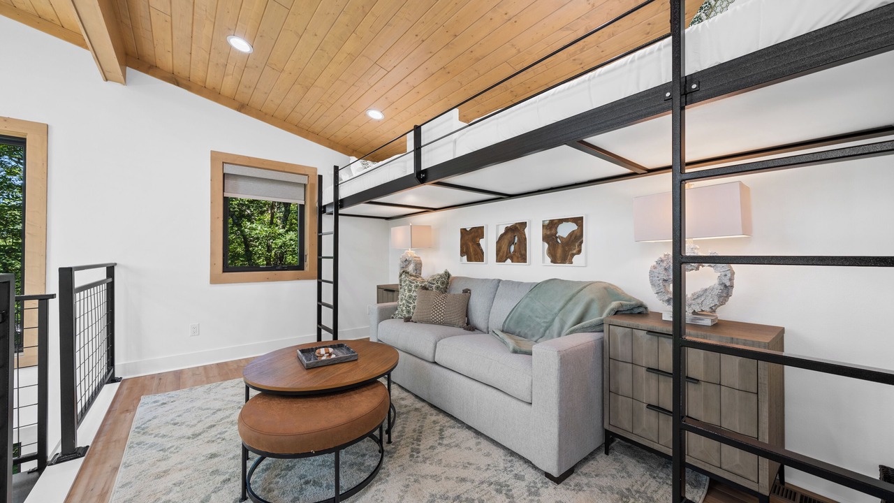 Photo of Livingroom in Hot Springs
