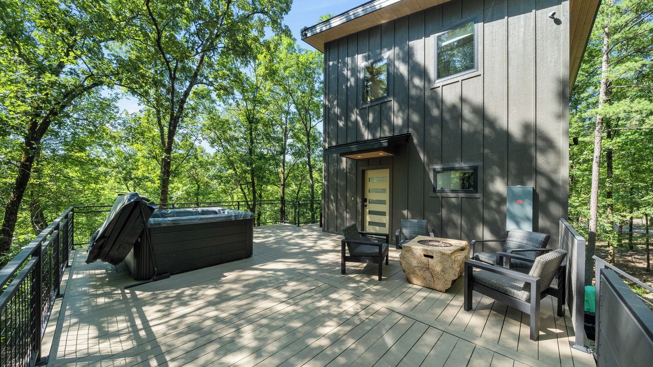 Photo of Patio Balcony in Hot Springs