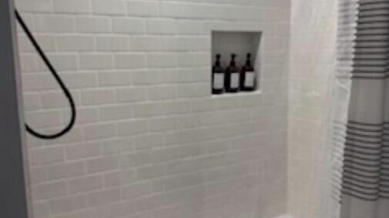 Photo of Bathroom in Taylorville