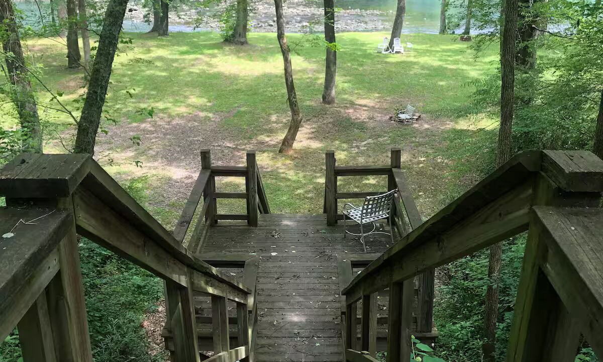 Photo of Outdoor in Wilburn