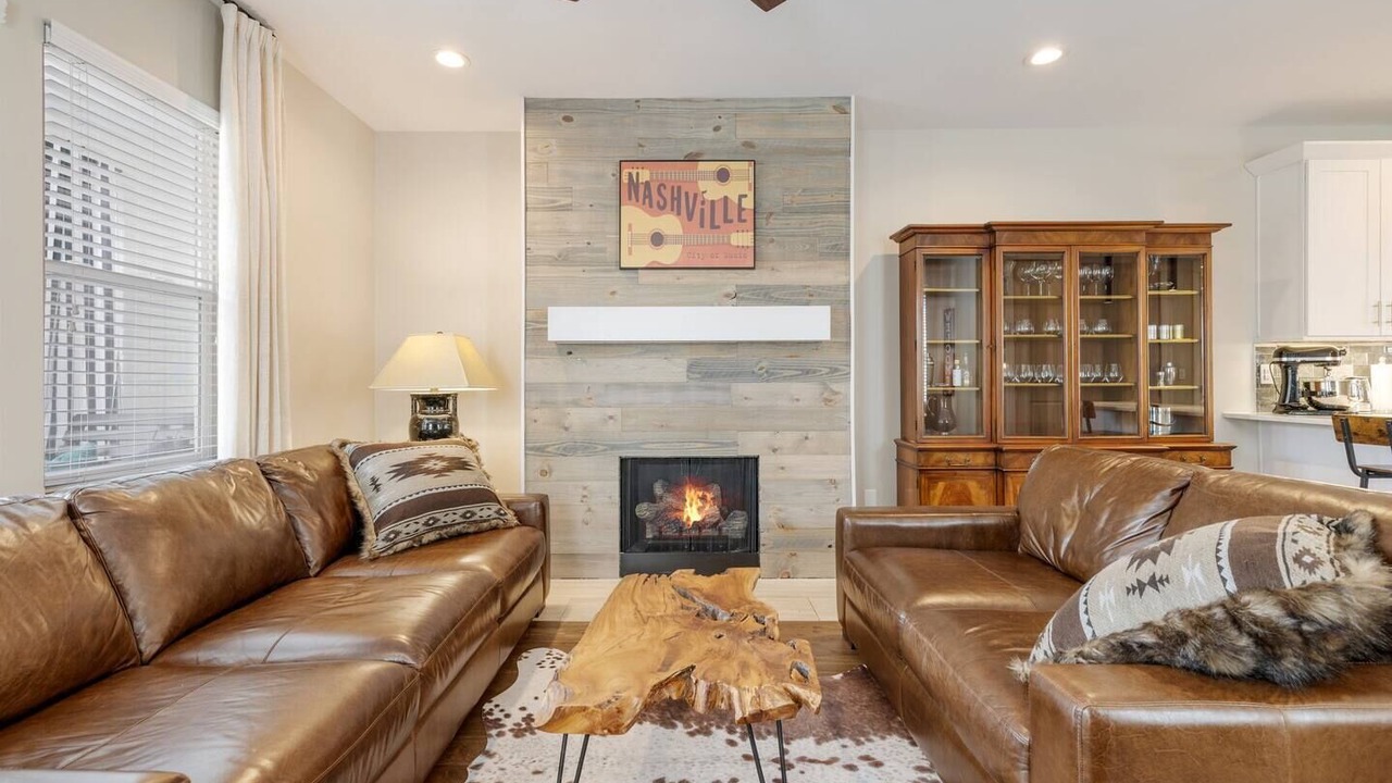 Photo of Livingroom in North Nashville
