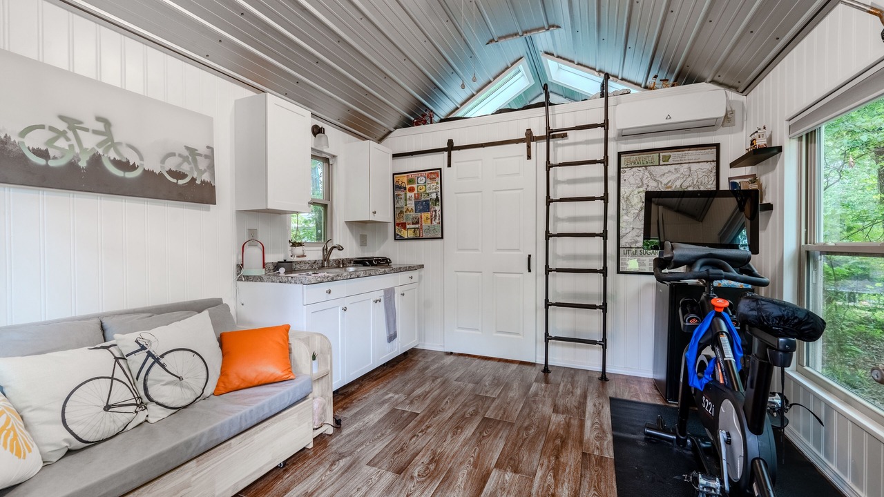 Photo of Livingroom in Bella Vista