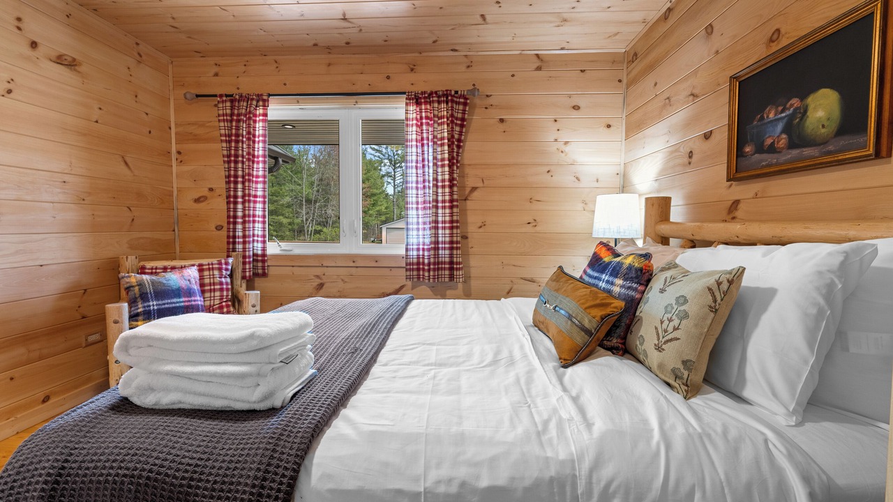 Photo of Bedroom in Friendship
