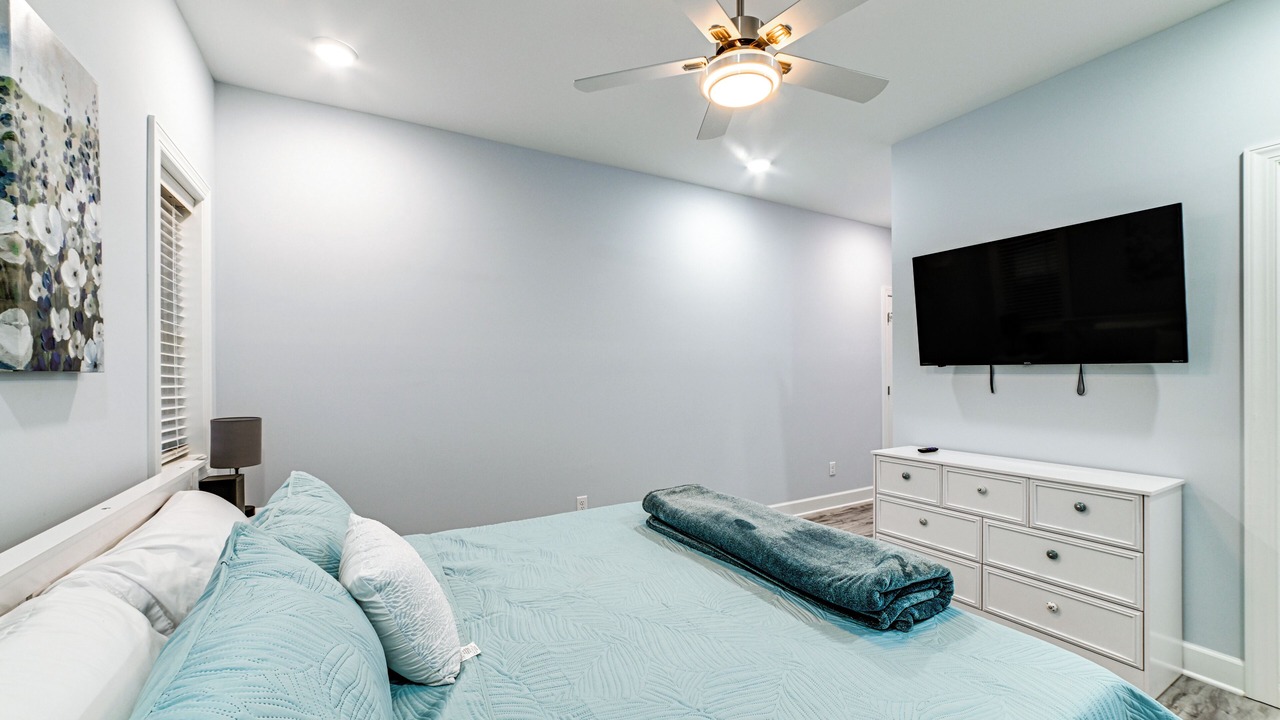 Photo of Bedroom in Waverly