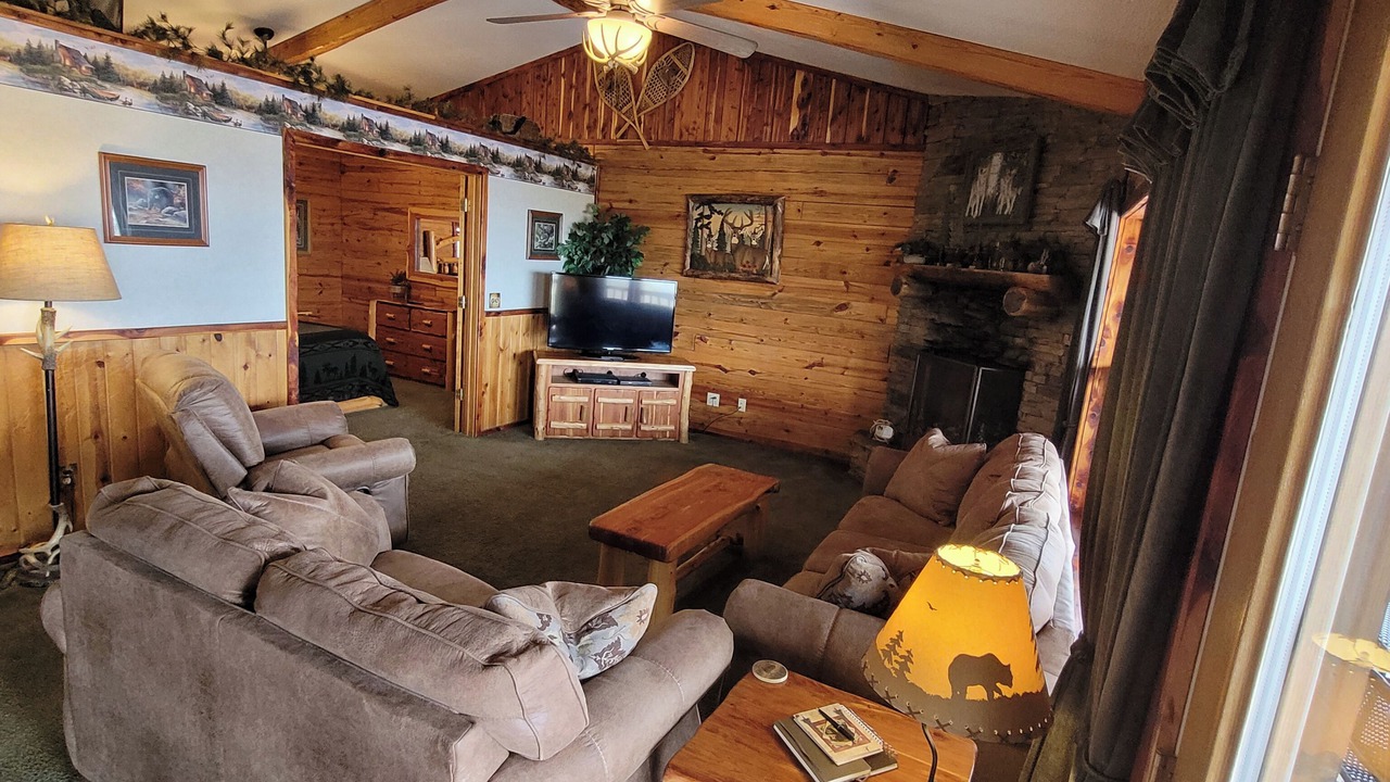 Photo of Livingroom in Sylvan Shores