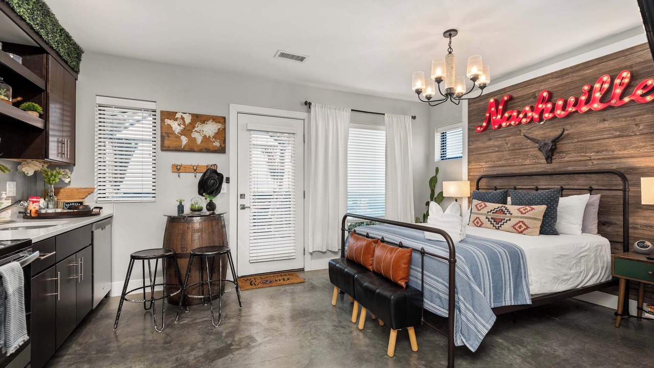 Photo of Bedroom in The Nations
