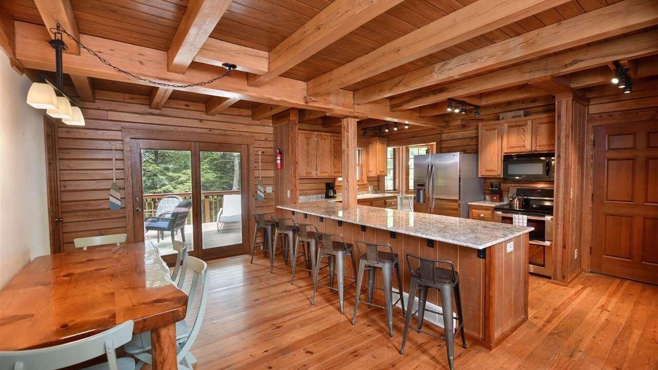 Photo of Kitchen in Lake Delton