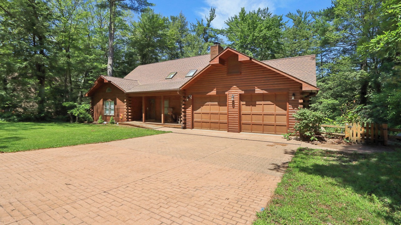 Photo of Outdoor in Lake Delton