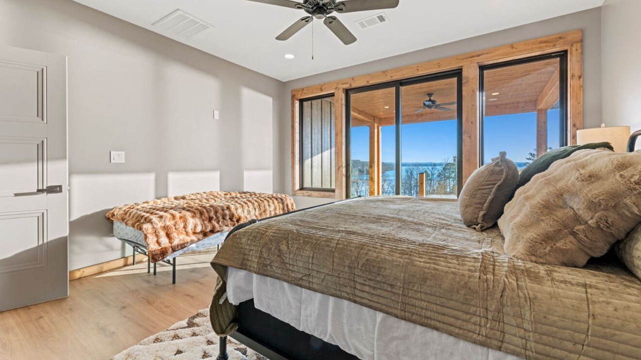 Photo of Bedroom in Drasco
