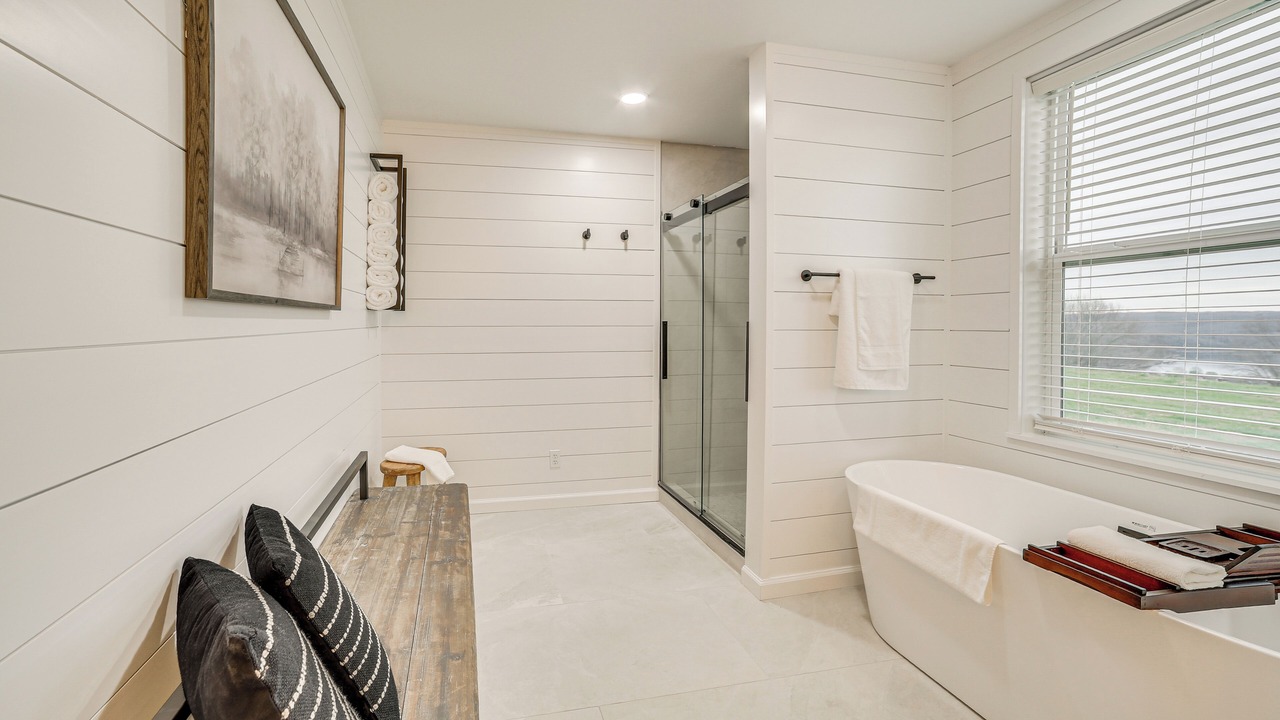 Photo of Bathroom in Oak Grove